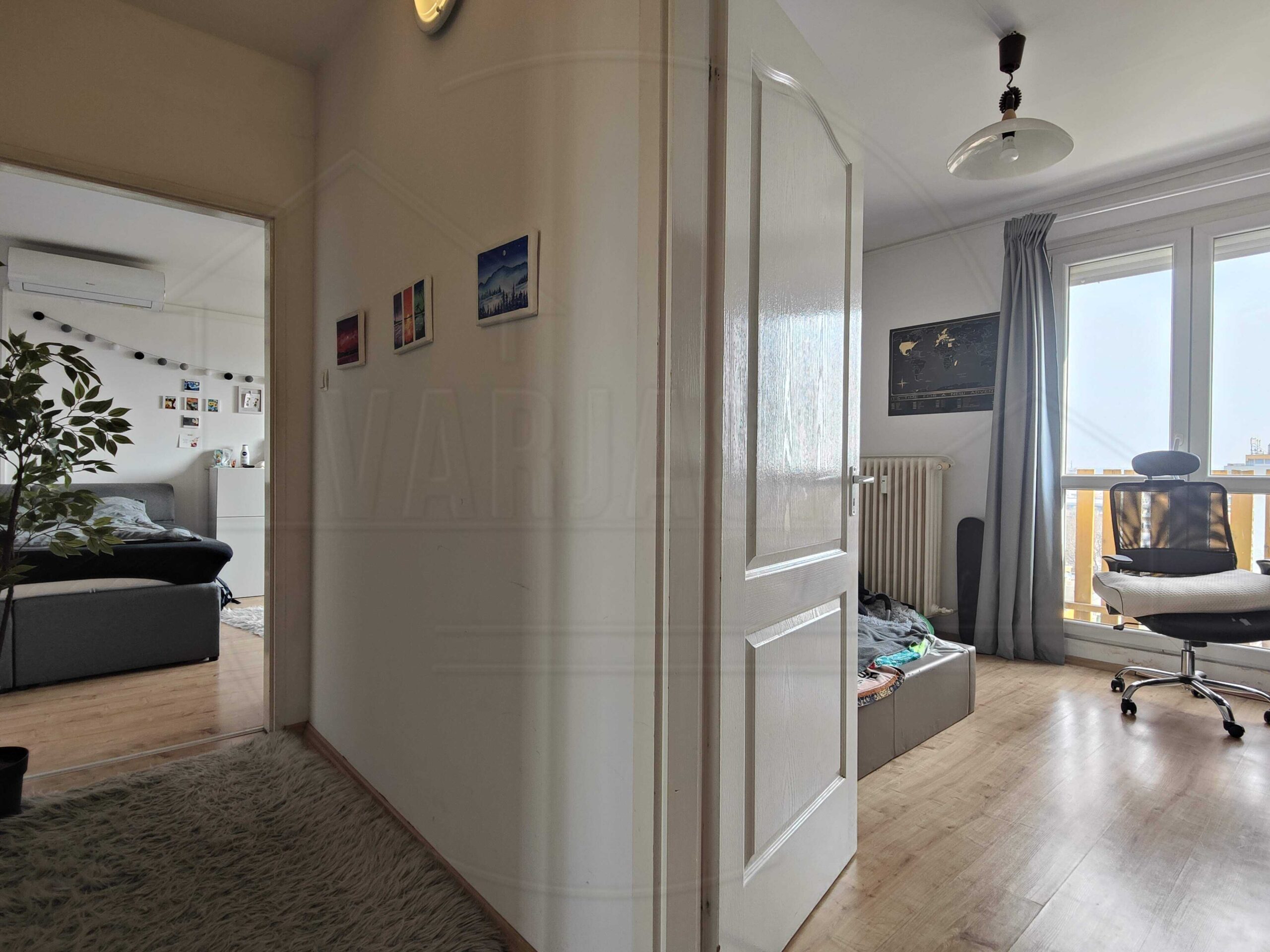 11 elado lakas pecs belvaros szabadsag utca